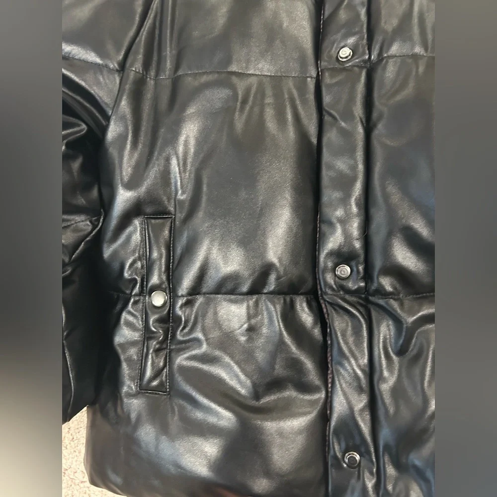 SALE NOW NWNT NYC Reversible Black Puffer Jacket - Picture 8 of 11